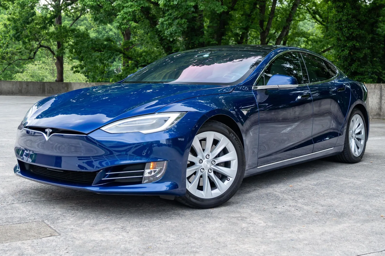 2017 Tesla Model S 75