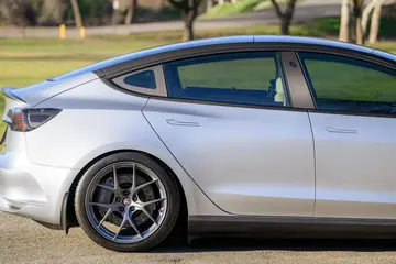 Vehicle image 45