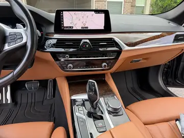 Vehicle image 36