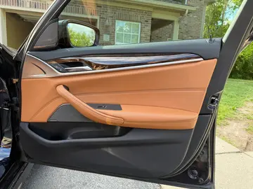 Vehicle image 58