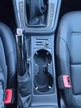 Vehicle image 45