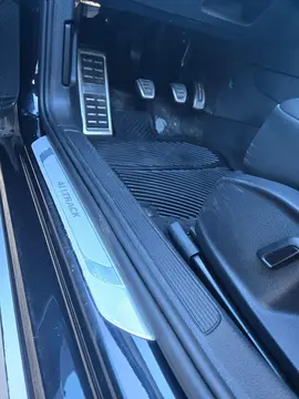 Vehicle image 61
