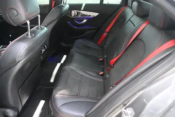 Vehicle image 27