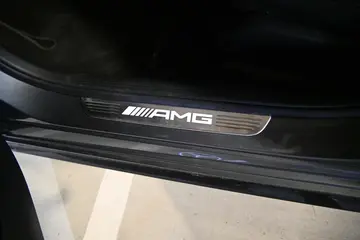 Vehicle image 41