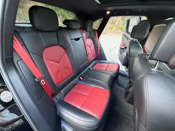Vehicle image 47