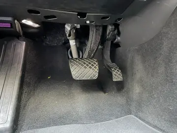 Vehicle image 63
