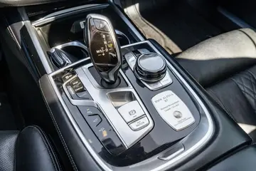 Vehicle image 57
