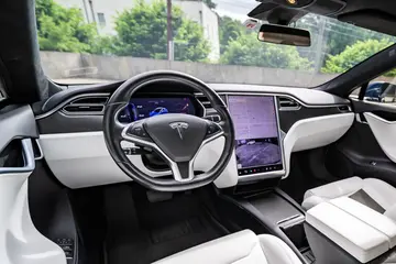 Vehicle image 35