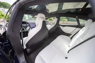 Vehicle image 42