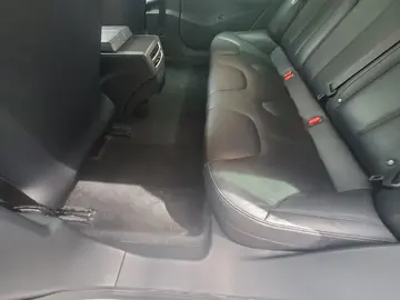 Vehicle image 115