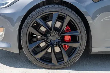 Vehicle image 48