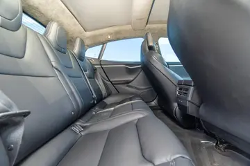 Vehicle image 60