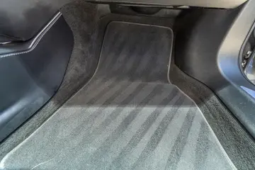 Vehicle image 101