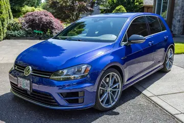 2017 Volkswagen Golf R
