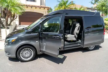Vehicle image 103