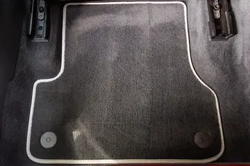 Vehicle image 130