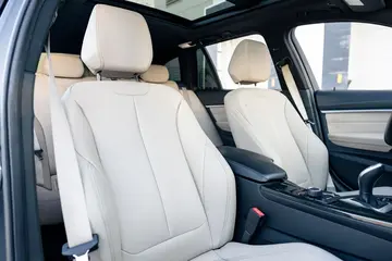 Vehicle image 40