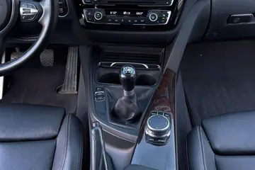 Vehicle image 39