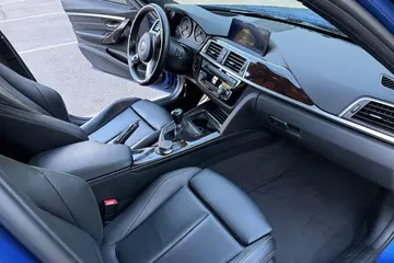 Vehicle image 51