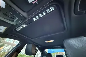 Vehicle image 53