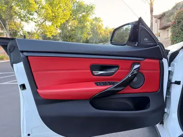 Vehicle image 47
