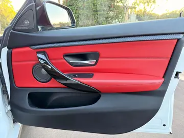 Vehicle image 51