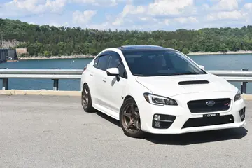 Vehicle image 40
