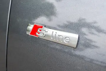 Vehicle image 38