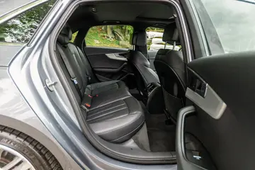 Vehicle image 53