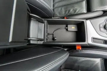 Vehicle image 63