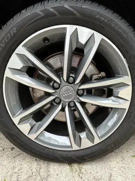 Vehicle image 31