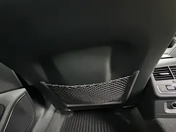 Vehicle image 40