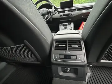 Vehicle image 66