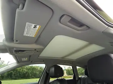 Vehicle image 72