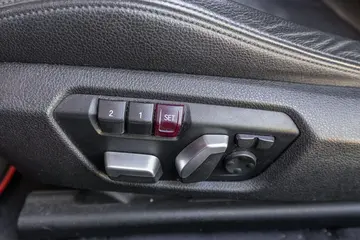 Vehicle image 40