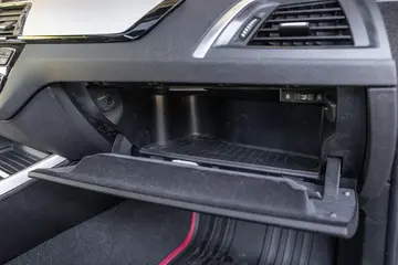 Vehicle image 53