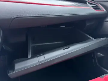 Vehicle image 48