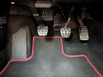 Vehicle image 53