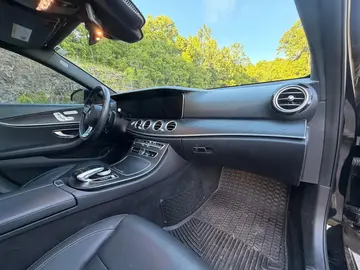 Vehicle image 39