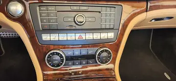 Vehicle image 39