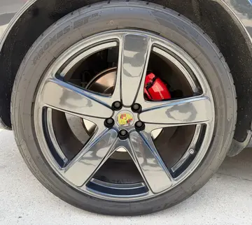 Vehicle image 22