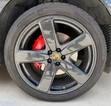 Vehicle image 23