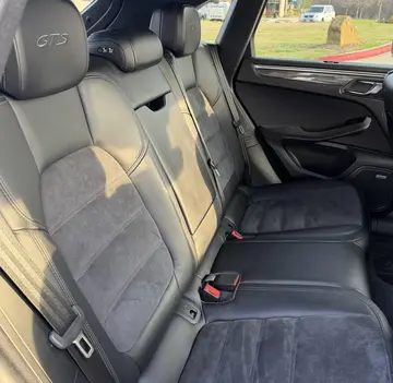 Vehicle image 38