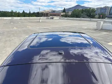 Vehicle image 42