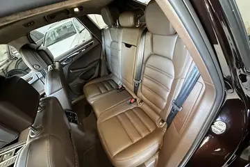 Vehicle image 53