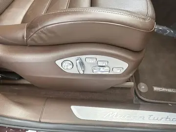 Vehicle image 60