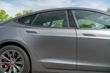 Vehicle image 38