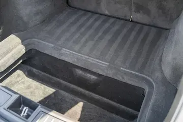 Vehicle image 106