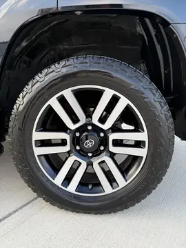 Vehicle image 40