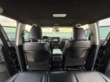 Vehicle image 49